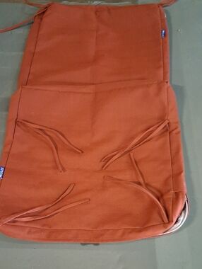 NWOT 2 Miulee Outdoor Chair Cushions Covers With Tie Straps Burgundy Color